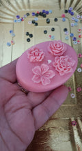 Galet petites fleurs senteur violette
